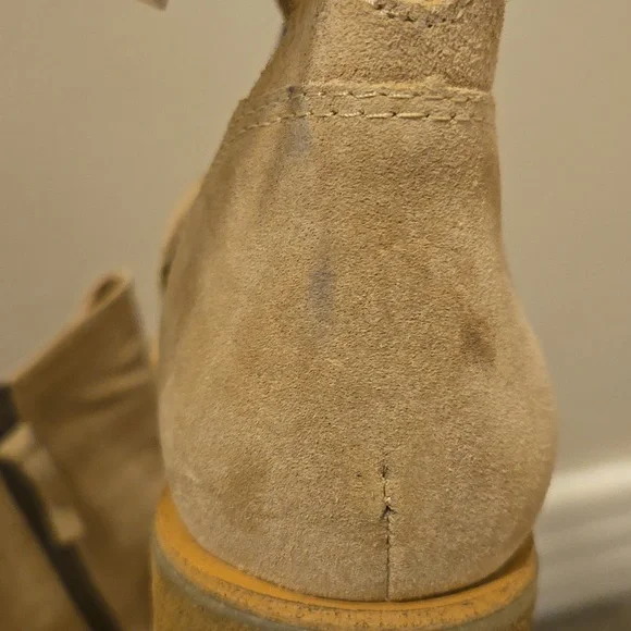 Sofft Sharnell Low Tan Suede Boots - Picture 9 of 17